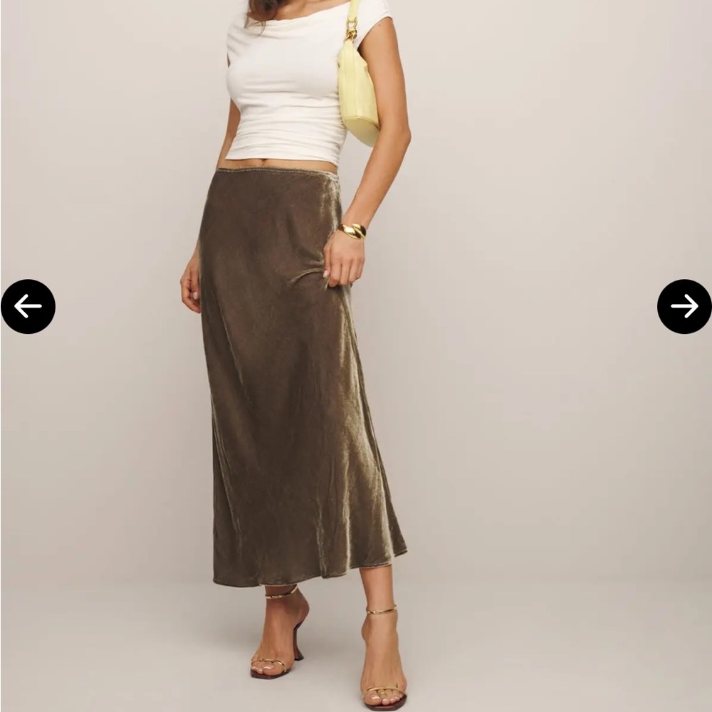 Reformation Layla Velvet Skirt in Portabella